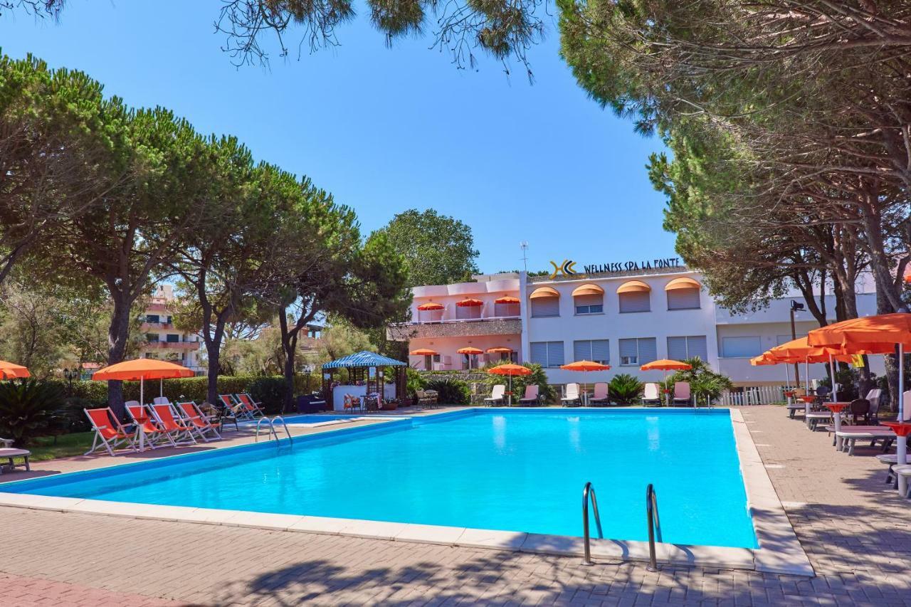 Hotel Capo Circeo Centro Benessere & Padel Сан-Феліче-Чирчео Екстер'єр фото