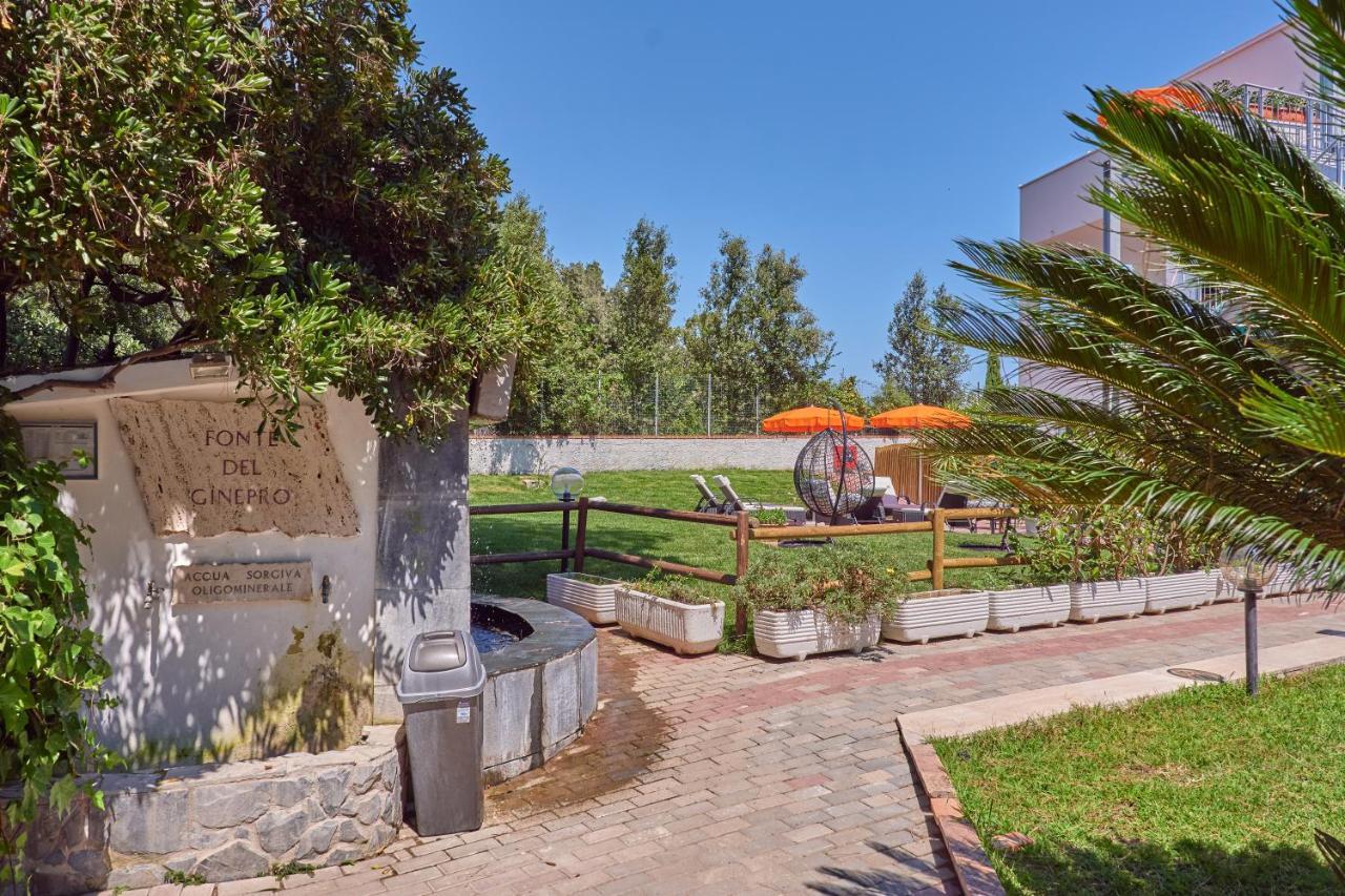 Hotel Capo Circeo Centro Benessere & Padel Сан-Феліче-Чирчео Екстер'єр фото